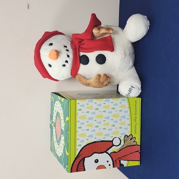 NIB, Scentsy Buddy Authentic Kids. Sammy the Snowman. - Picture 1 of 16